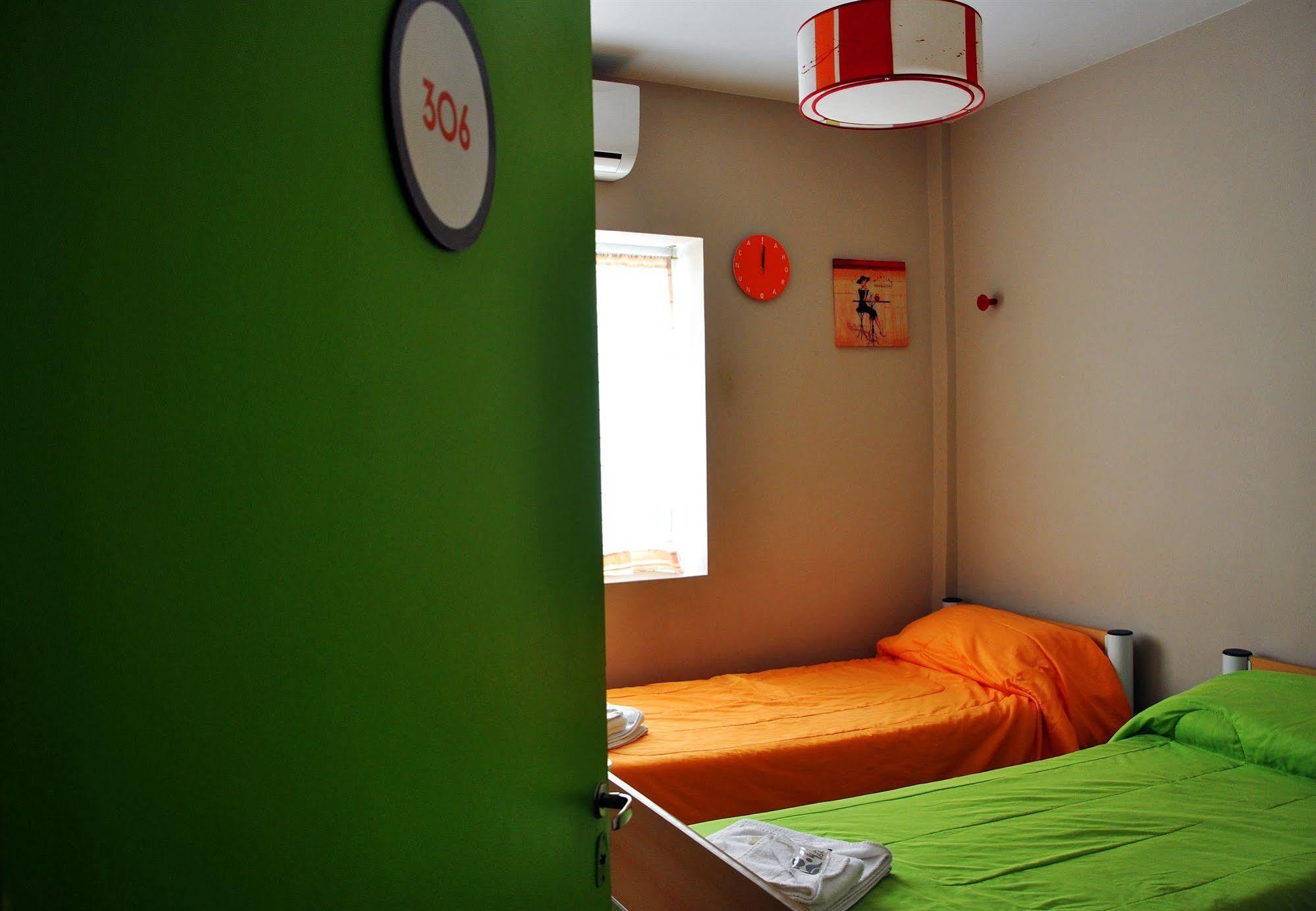 Hostel Suites מנדוזה מראה חיצוני תמונה