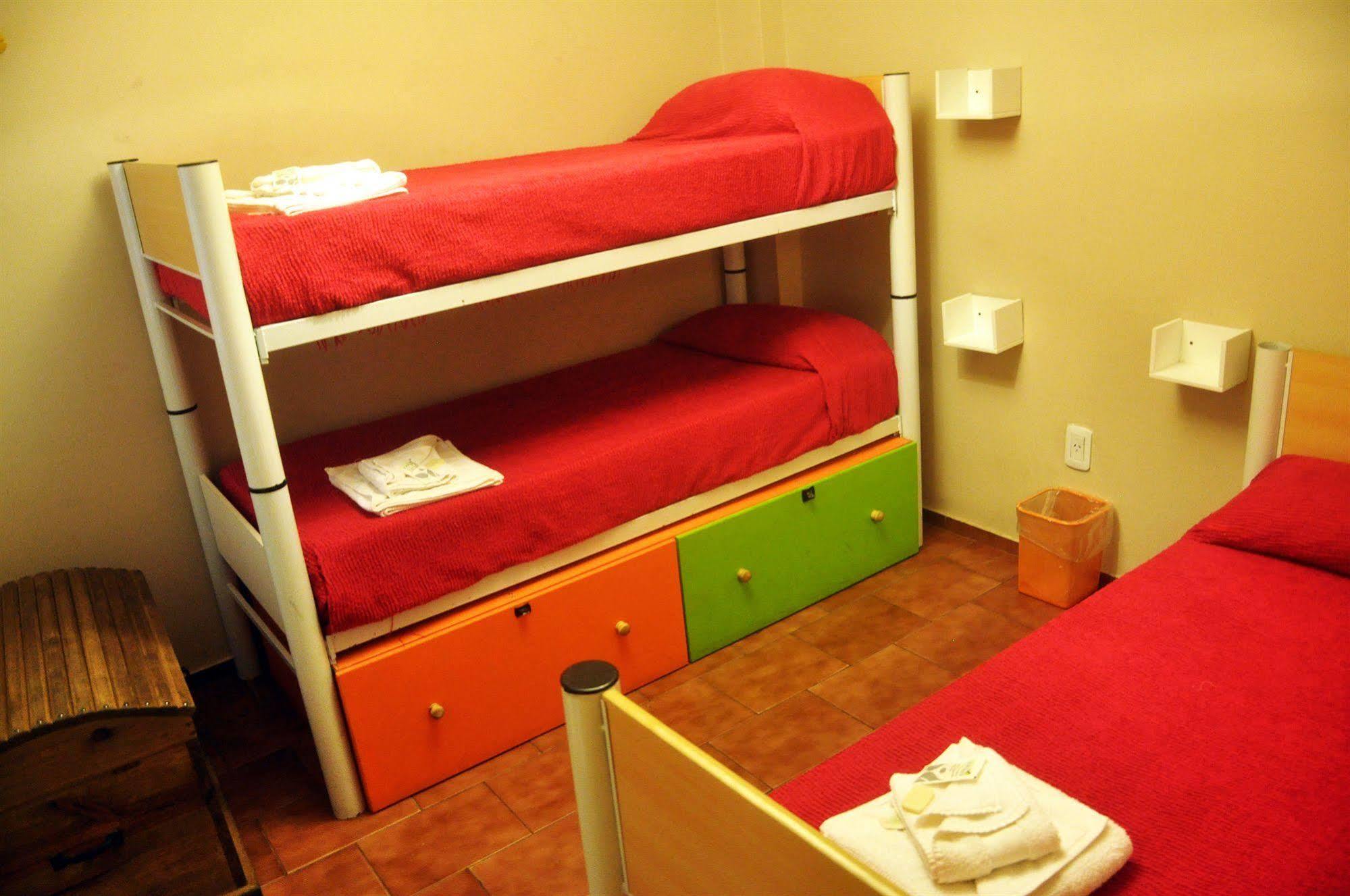 Hostel Suites מנדוזה מראה חיצוני תמונה
